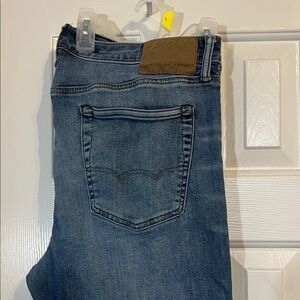 American Eagle Outfitters Men's Dark Blue Jeans